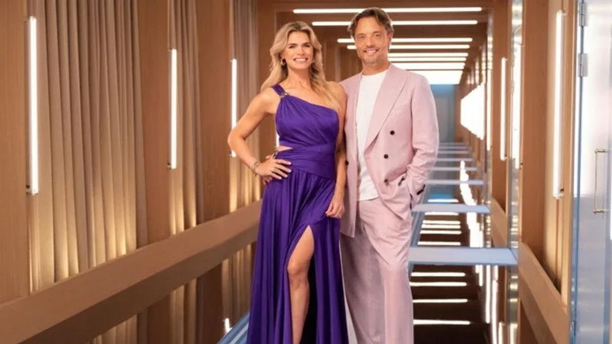 Yêu Là Mù Quáng: Hà Lan